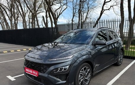 Hyundai Kona I, 2021 год, 1 980 000 рублей, 3 фотография