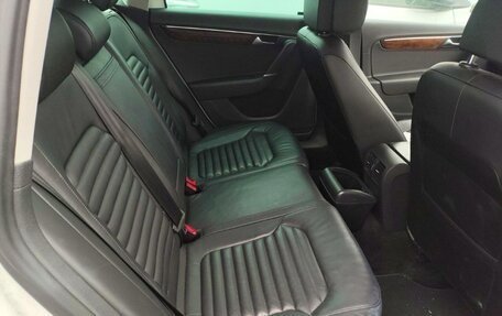 Volkswagen Passat B7, 2013 год, 1 020 000 рублей, 10 фотография