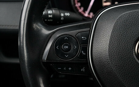 Toyota RAV4, 2021 год, 3 700 000 рублей, 24 фотография