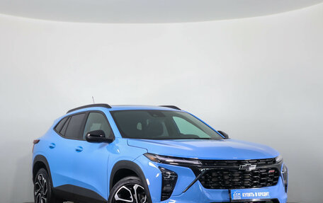 Chevrolet Trax, 2023 год, 2 249 000 рублей, 2 фотография