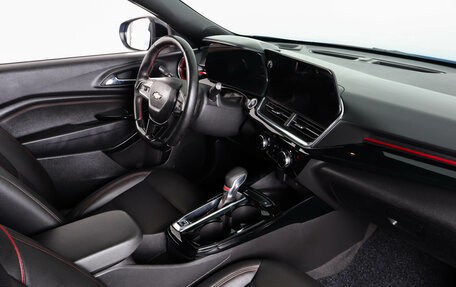 Chevrolet Trax, 2023 год, 2 249 000 рублей, 14 фотография