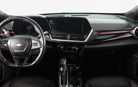 Chevrolet Trax, 2023 год, 2 249 000 рублей, 16 фотография