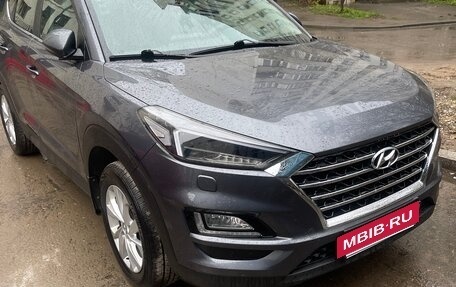 Hyundai Tucson III, 2019 год, 2 300 000 рублей, 4 фотография