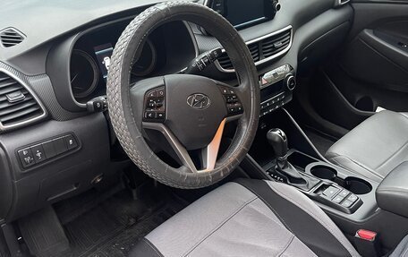 Hyundai Tucson III, 2019 год, 2 300 000 рублей, 9 фотография