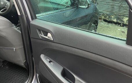 Hyundai Tucson III, 2019 год, 2 300 000 рублей, 14 фотография