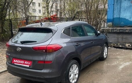 Hyundai Tucson III, 2019 год, 2 300 000 рублей, 3 фотография