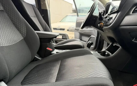 Mitsubishi Outlander III рестайлинг 3, 2014 год, 1 395 000 рублей, 17 фотография