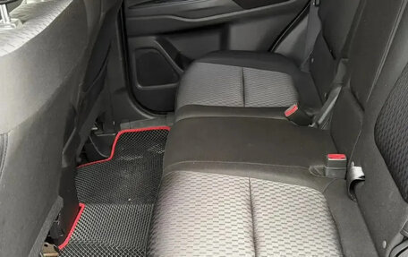 Mitsubishi Outlander III рестайлинг 3, 2014 год, 1 395 000 рублей, 25 фотография