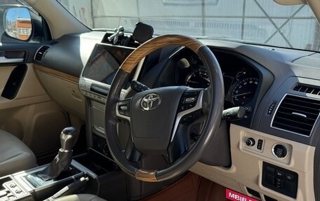 Toyota Land Cruiser Prado 150 рестайлинг 2, 2020 год, 4 900 000 рублей, 3 фотография