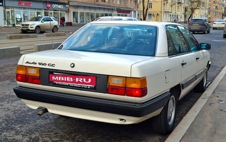 Audi 100, 1985 год, 470 000 рублей, 4 фотография
