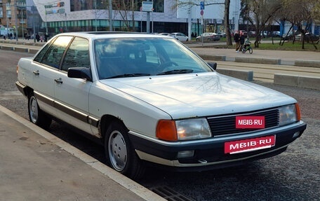 Audi 100, 1985 год, 470 000 рублей, 2 фотография