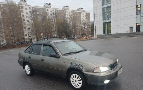Daewoo Nexia I рестайлинг, 2001 год, 125 000 рублей, 2 фотография