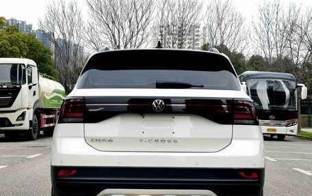 Volkswagen T-Cross I, 2021 год, 1 550 000 рублей, 6 фотография