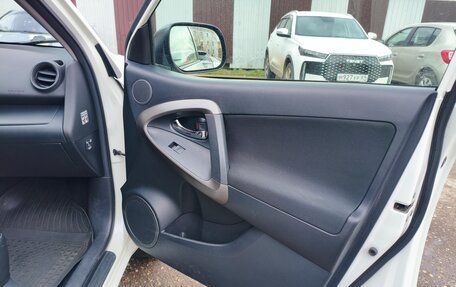 Toyota RAV4, 2010 год, 1 100 000 рублей, 7 фотография