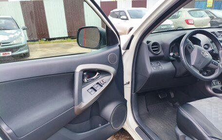 Toyota RAV4, 2010 год, 1 100 000 рублей, 11 фотография