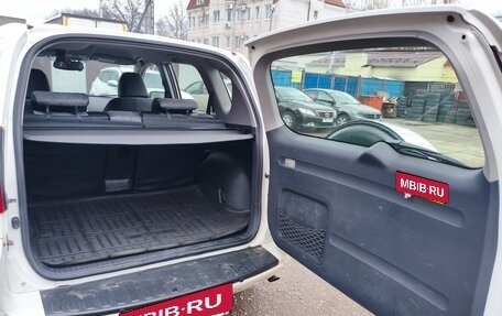 Toyota RAV4, 2010 год, 1 100 000 рублей, 16 фотография