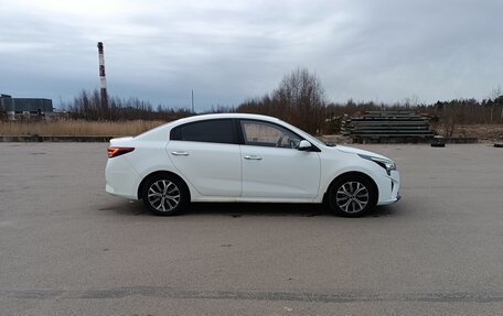 KIA Rio IV, 2020 год, 1 899 000 рублей, 3 фотография