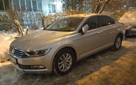 Volkswagen Passat B8 рестайлинг, 2018 год, 2 300 000 рублей, 2 фотография