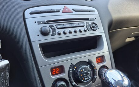 Peugeot 308 II, 2011 год, 610 000 рублей, 31 фотография