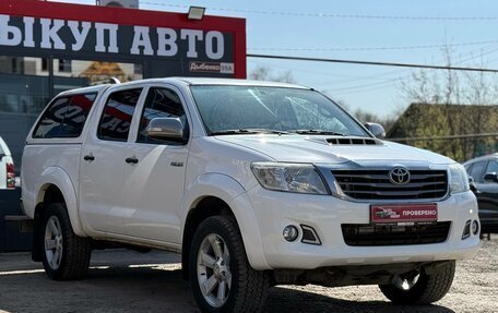 Toyota Hilux VII, 2013 год, 1 840 000 рублей, 2 фотография