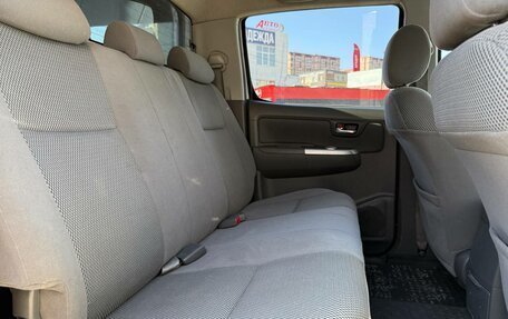 Toyota Hilux VII, 2013 год, 1 840 000 рублей, 29 фотография