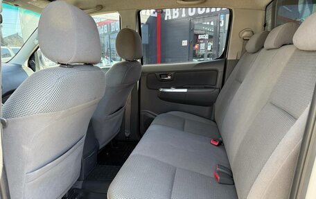 Toyota Hilux VII, 2013 год, 1 840 000 рублей, 28 фотография