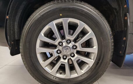 Toyota Land Cruiser Prado 150 рестайлинг 2, 2019 год, 4 790 000 рублей, 6 фотография