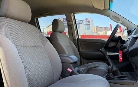 Toyota Hilux VII, 2013 год, 1 840 000 рублей, 27 фотография