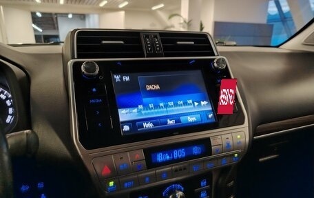 Toyota Land Cruiser Prado 150 рестайлинг 2, 2019 год, 4 790 000 рублей, 19 фотография