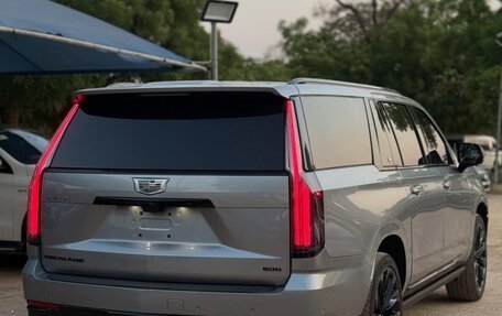 Cadillac Escalade V, 2025 год, 17 272 000 рублей, 5 фотография