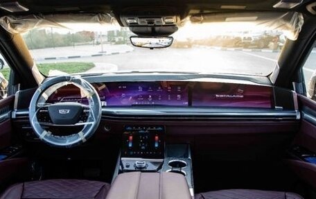 Cadillac Escalade V, 2025 год, 24 687 000 рублей, 12 фотография