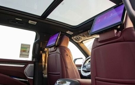 Cadillac Escalade V, 2025 год, 24 687 000 рублей, 17 фотография