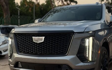 Cadillac Escalade V, 2025 год, 17 272 000 рублей, 2 фотография
