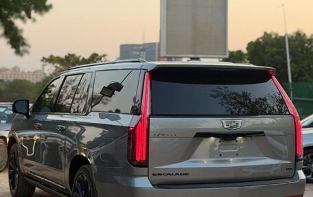 Cadillac Escalade V, 2025 год, 17 272 000 рублей, 7 фотография