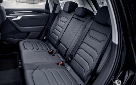 Volkswagen Touareg III, 2025 год, 8 100 000 рублей, 15 фотография