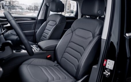 Volkswagen Touareg III, 2025 год, 8 100 000 рублей, 14 фотография