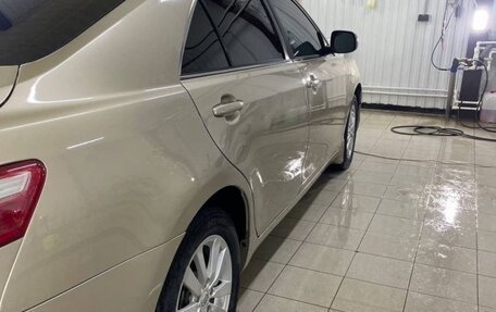 Toyota Camry, 2006 год, 800 000 рублей, 6 фотография