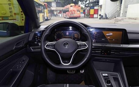 Volkswagen Golf VIII, 2023 год, 2 095 000 рублей, 19 фотография