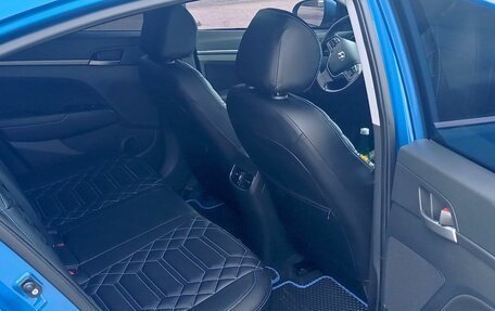 Hyundai Elantra VI рестайлинг, 2017 год, 1 700 000 рублей, 6 фотография