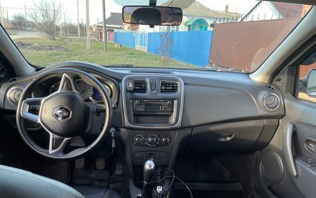 Renault Logan II, 2018 год, 750 000 рублей, 7 фотография