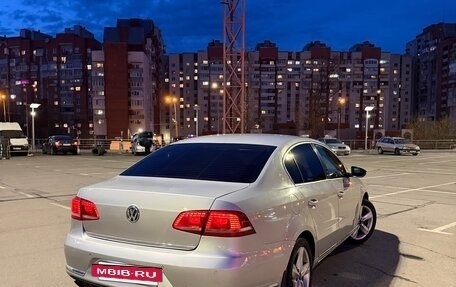 Volkswagen Passat B7, 2012 год, 875 000 рублей, 3 фотография