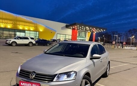Volkswagen Passat B7, 2012 год, 875 000 рублей, 2 фотография