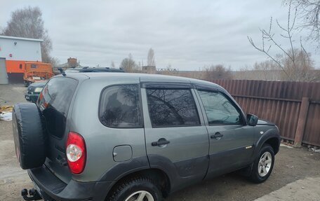 Chevrolet Niva I рестайлинг, 2017 год, 600 000 рублей, 8 фотография