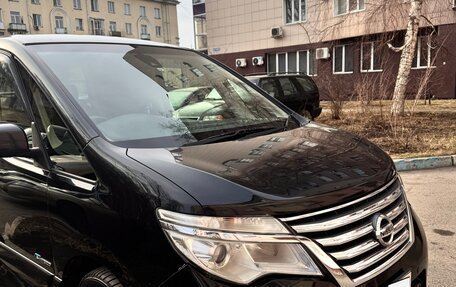 Nissan Serena IV, 2015 год, 1 350 000 рублей, 2 фотография
