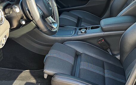 Mercedes-Benz CLA, 2018 год, 2 690 000 рублей, 19 фотография