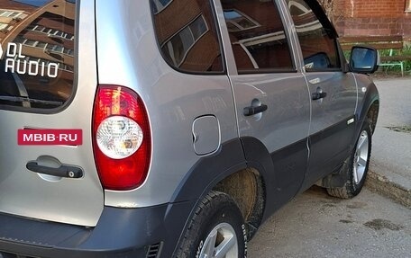 Chevrolet Niva I рестайлинг, 2014 год, 550 000 рублей, 4 фотография