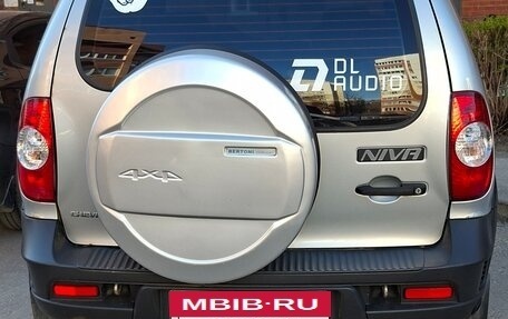 Chevrolet Niva I рестайлинг, 2014 год, 550 000 рублей, 3 фотография