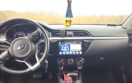 KIA Rio IV, 2017 год, 1 000 000 рублей, 9 фотография