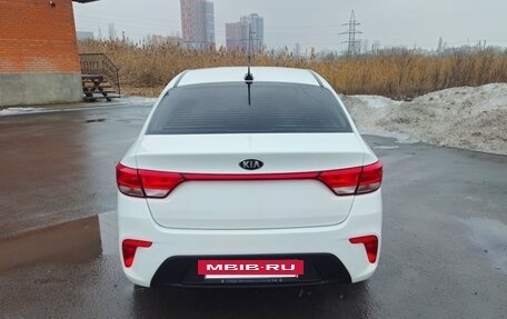KIA Rio IV, 2017 год, 1 000 000 рублей, 5 фотография