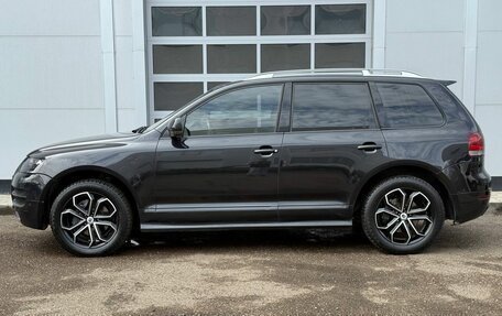 Volkswagen Touareg III, 2006 год, 1 000 000 рублей, 2 фотография